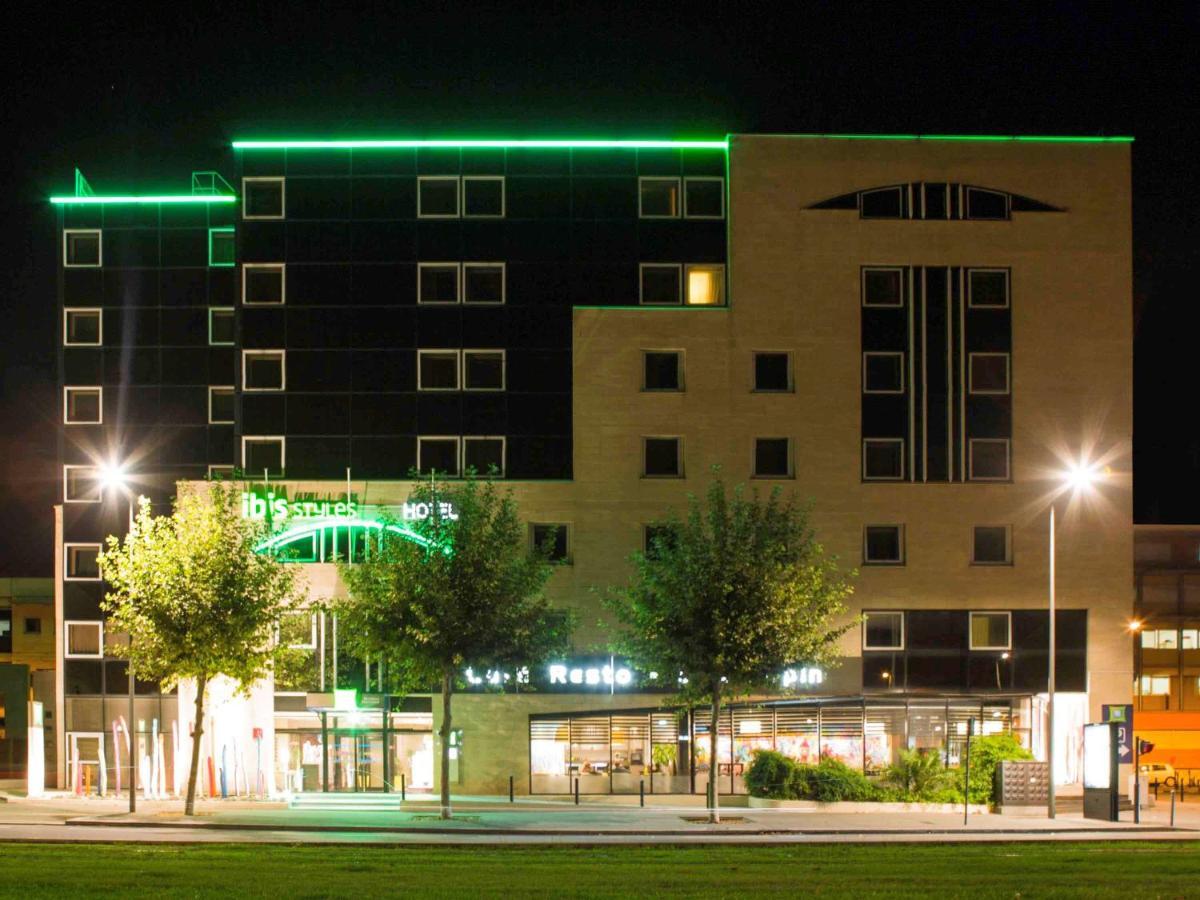 Hotel Ibis Styles Bordeaux Centre Meriadeck Exterior foto